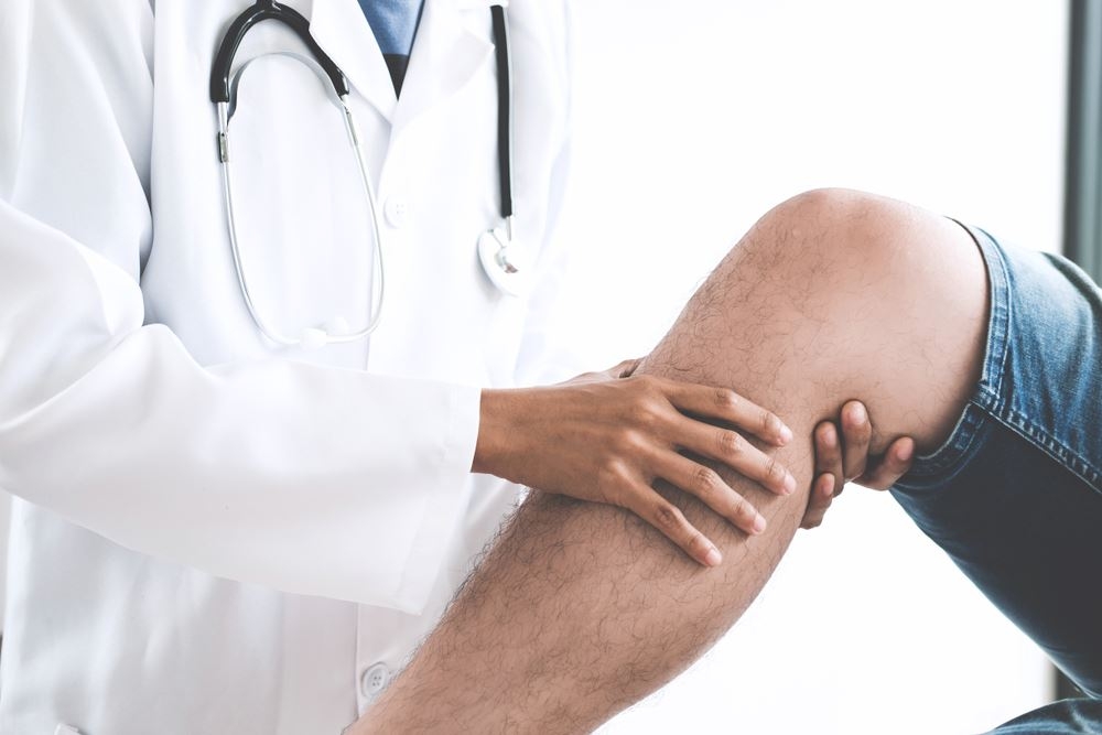 Ton genou fait mal ? Ainsi, vous pouvez soulager la douleur