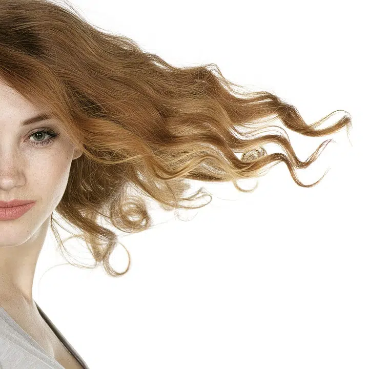 Chute de cheveux post-partum : comment y remédier ?